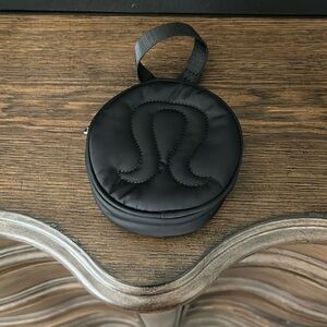 Lululemon Logo Coin Pouch Black